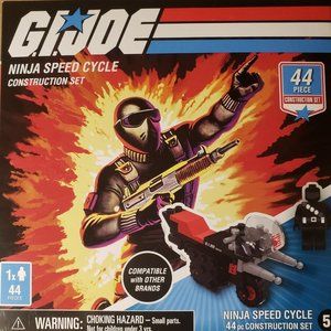 GI Joe Ninja Speed Cycle Construction Set with Snake Eyes 44 Pieces Hasbro 2020